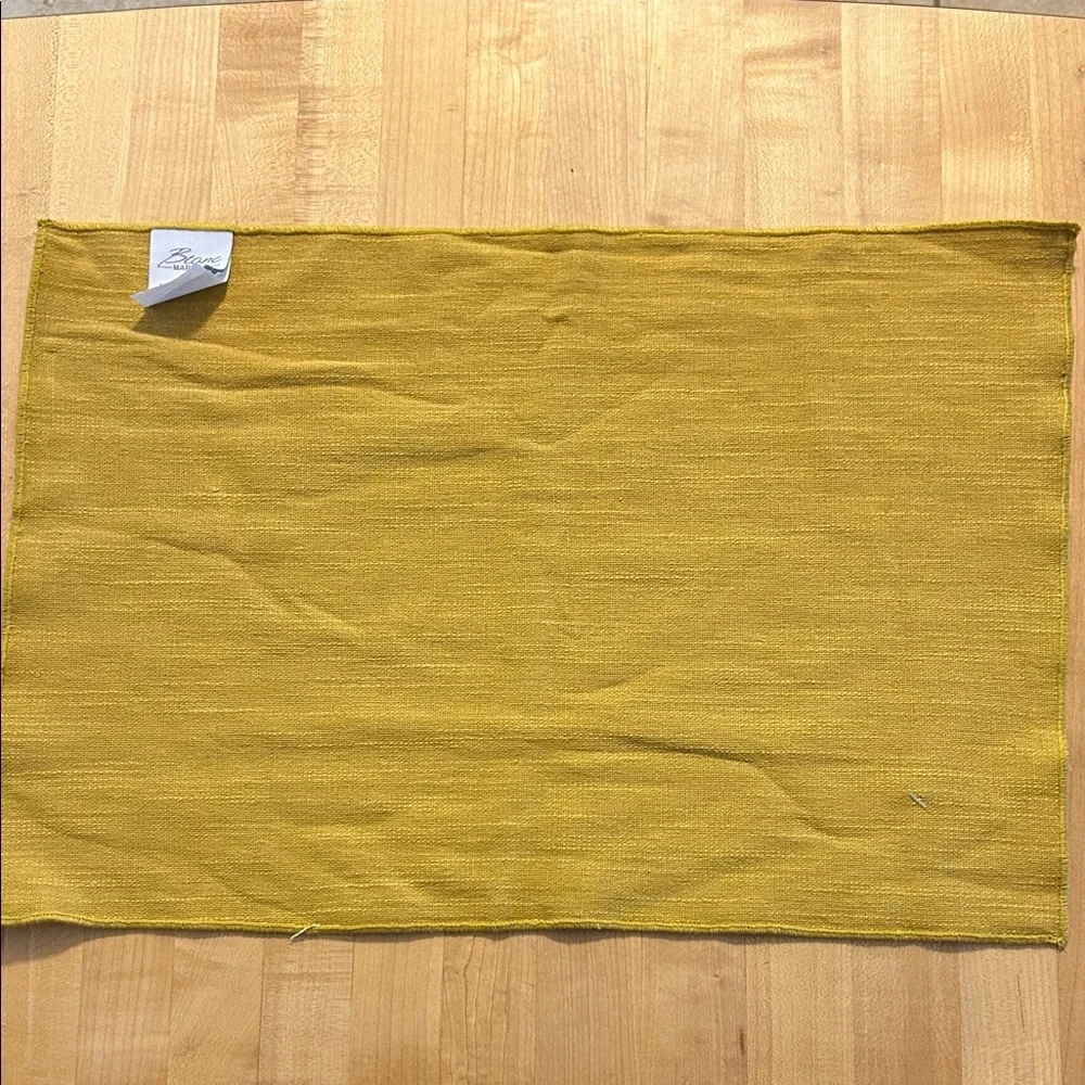 Blanc Mariclo’ Mustard/White Floral Pattern Placemats x4